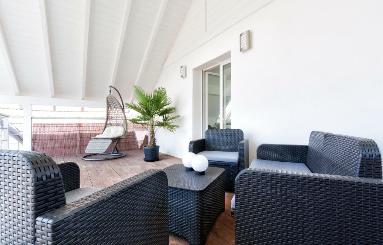 Appartement Donna Rhinau Eksteriør billede