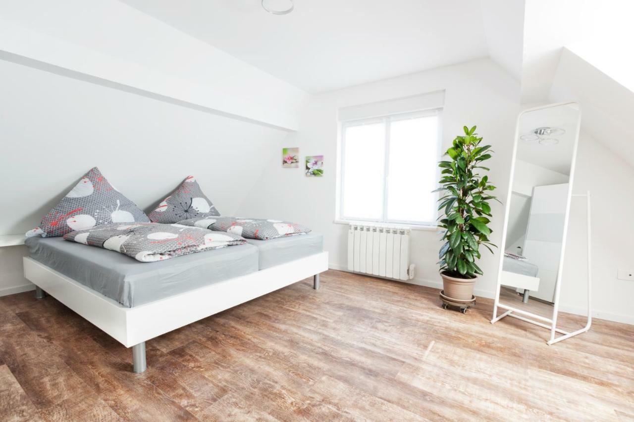 Appartement Donna Rhinau Eksteriør billede